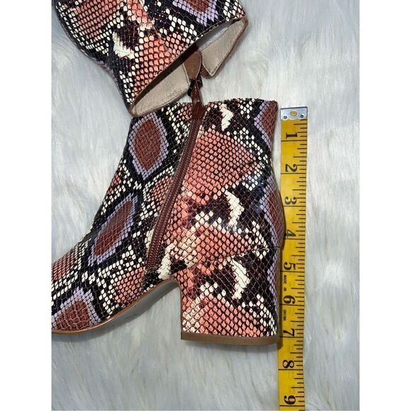 Matisse Goldie Snakeskin Print Booties (Size 6) - Picture 12 of 12